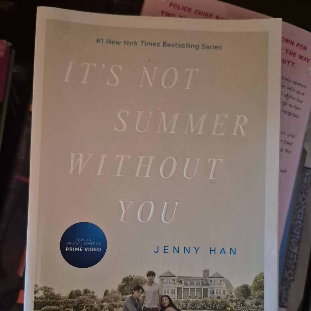 Unbranded White and Blue Books